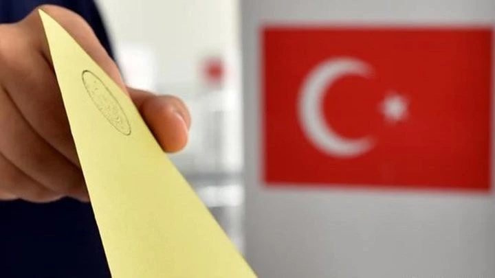 Τουρκία: Στα ύψη το θερμόμετρο ενόψει των εκλογών – Όλα τα σενάρια